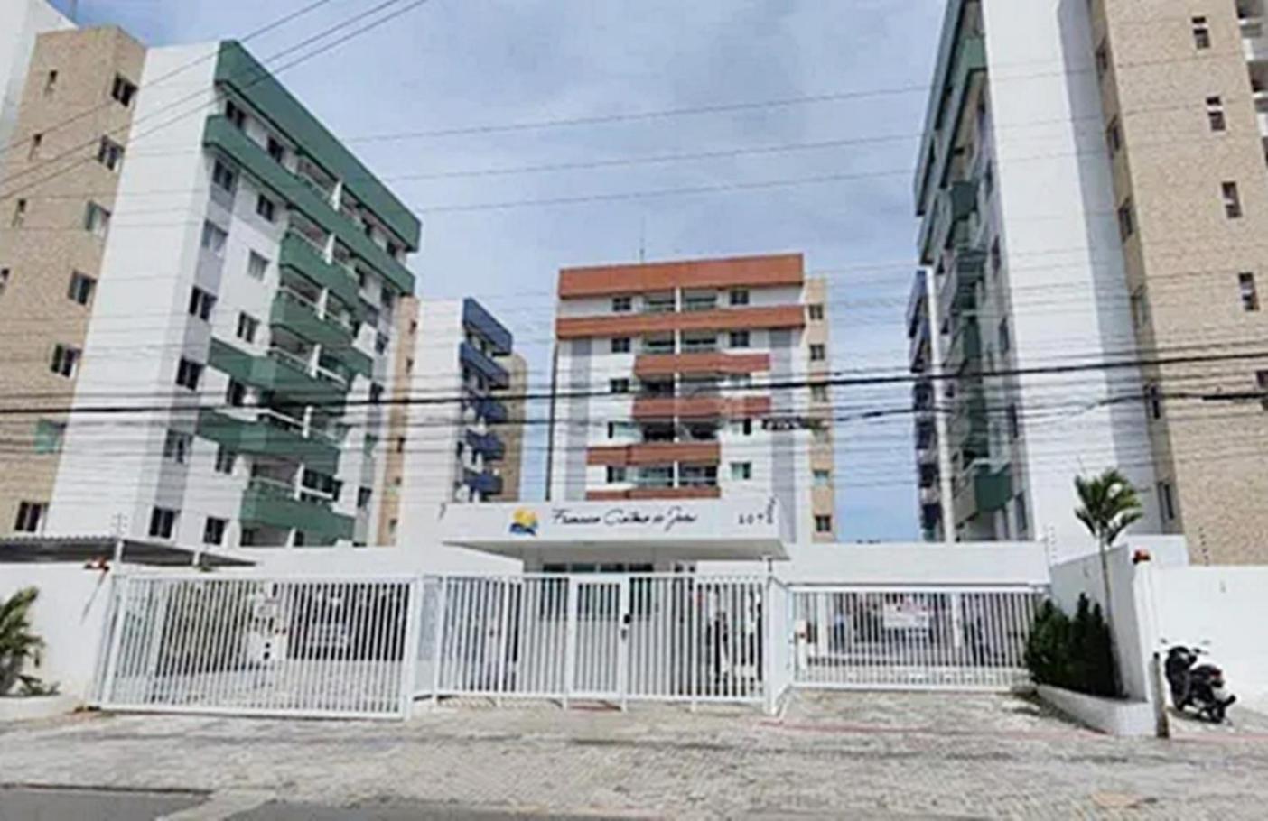 Apto Com Piscina A 1km Do Mar Em Se * Aracaju